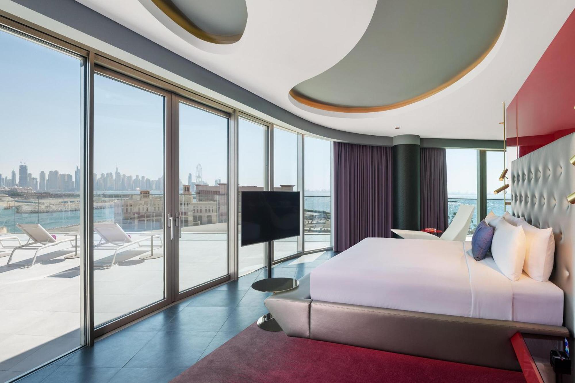 ดับเบิลยู ดูไบ - เดอะ ปาล์ม Hotel ภายนอก รูปภาพ A bedroom at the W Dubai - Jumeirah Beach